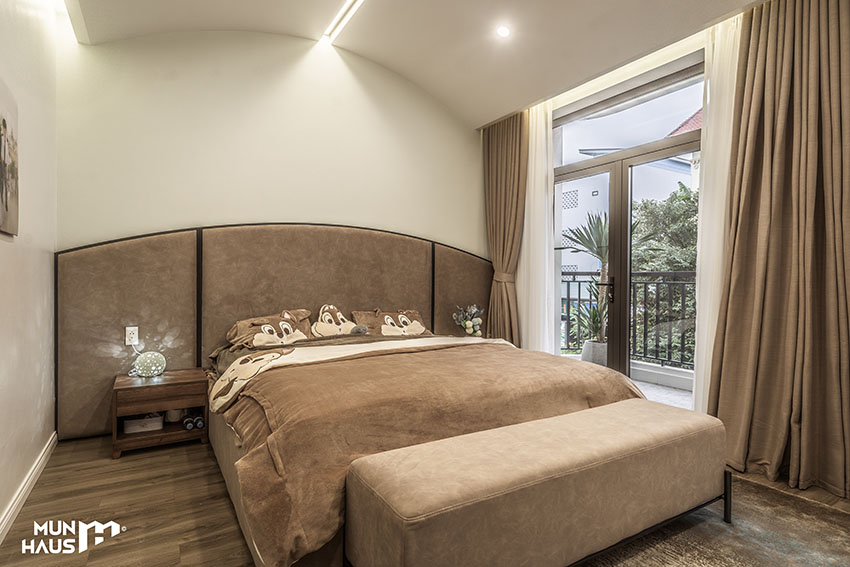 Phòng ngủ với tông màu trầm ấm
